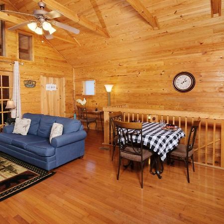 Lovers Paradise Pigeon Forge Extérieur photo